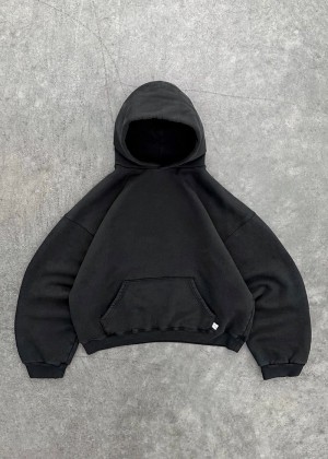 Akimbo Hoodie Black | TCBE-76849